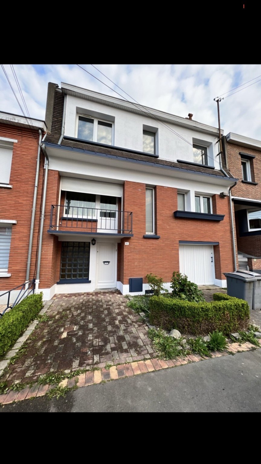 Façade après rénovation et finitions VD Habitat